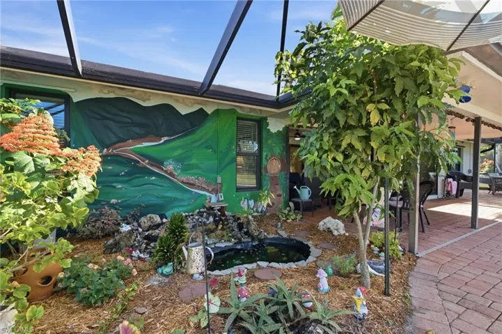 7275 Lake Dr, Fort Myers, Florida 33908