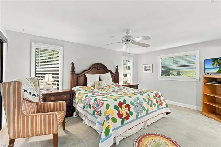 7275 Lake Dr, Fort Myers, Florida 33908