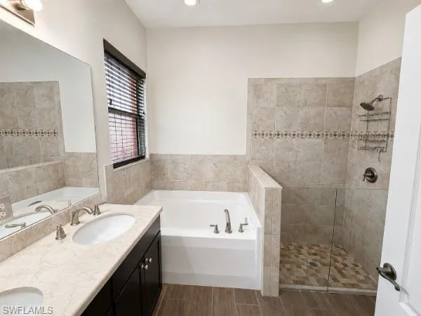 10116 Golden Elm Dr, Estero, Florida 33928