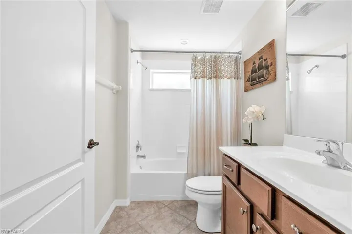 14950  Volterra  CT, Naples, FL 34120