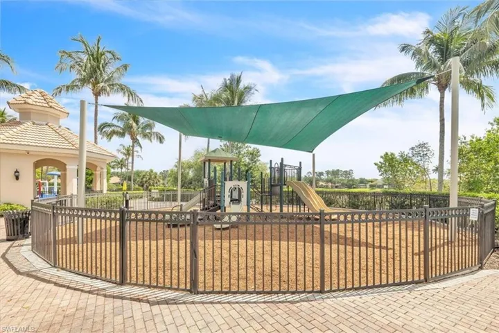 14950  Volterra  CT, Naples, FL 34120