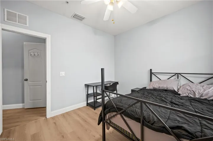 12090  Summergate  CIR, Fort Myers, FL 33913