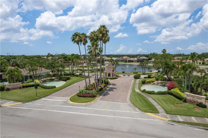 11320  Lakeland  CIR, Fort Myers, FL 33913