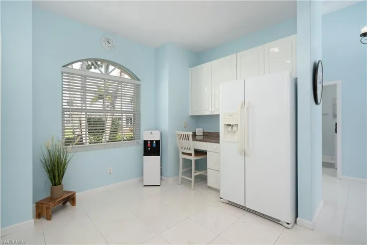 11320  Lakeland  CIR, Fort Myers, FL 33913