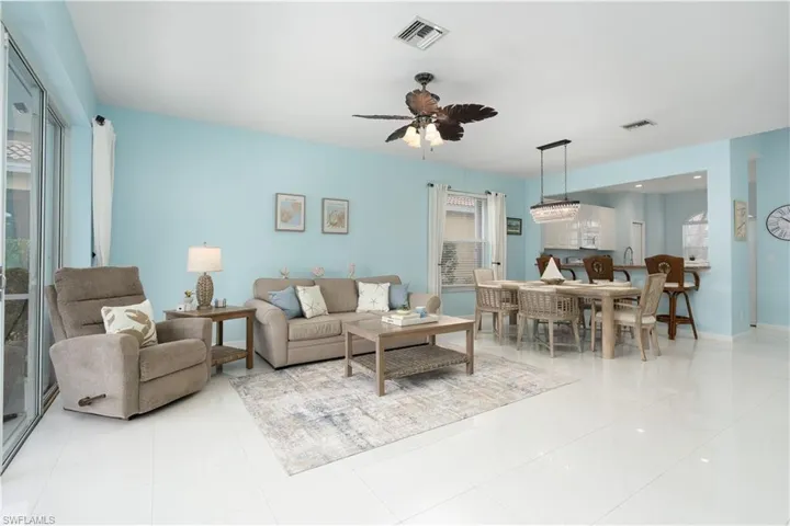 11320  Lakeland  CIR, Fort Myers, FL 33913