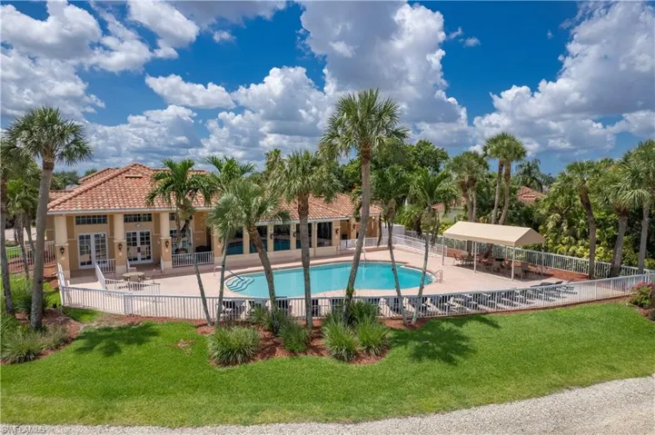11320  Lakeland  CIR, Fort Myers, FL 33913