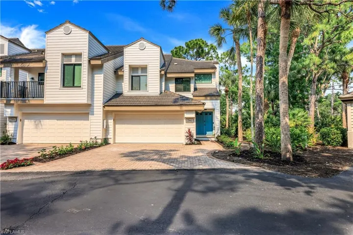 View of front of home.