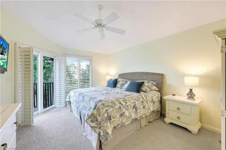 Wake up to a tropical paradise!
