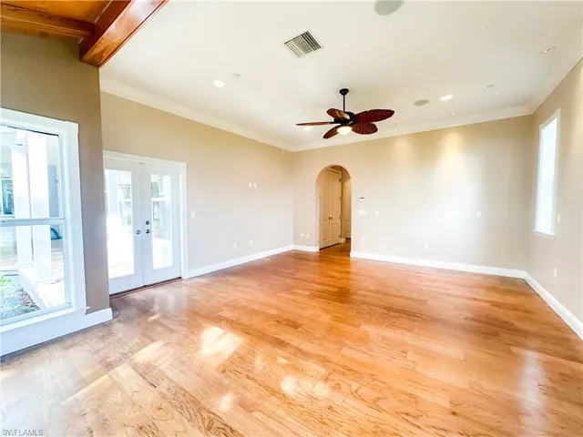 Master Bedroom1st Floor