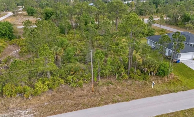 1141  Corry E ST, Lehigh Acres, FL 33974