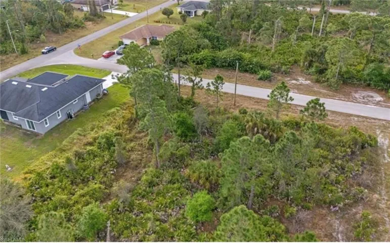 1141  Corry E ST, Lehigh Acres, FL 33974