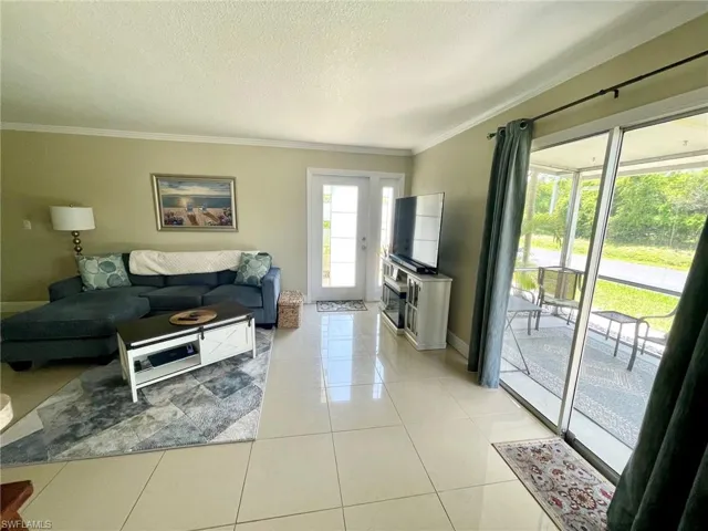 3361 New South Province Blvd 2, Fort Myers, Florida 33907