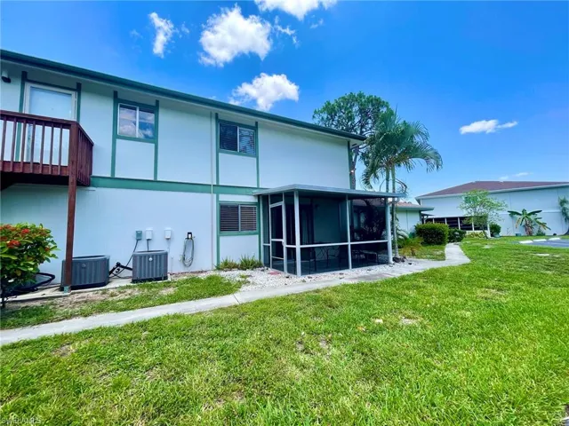 3361 New South Province Blvd 2, Fort Myers, Florida 33907