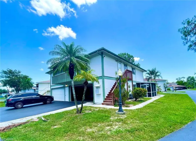 3361 New South Province Blvd 2, Fort Myers, Florida 33907