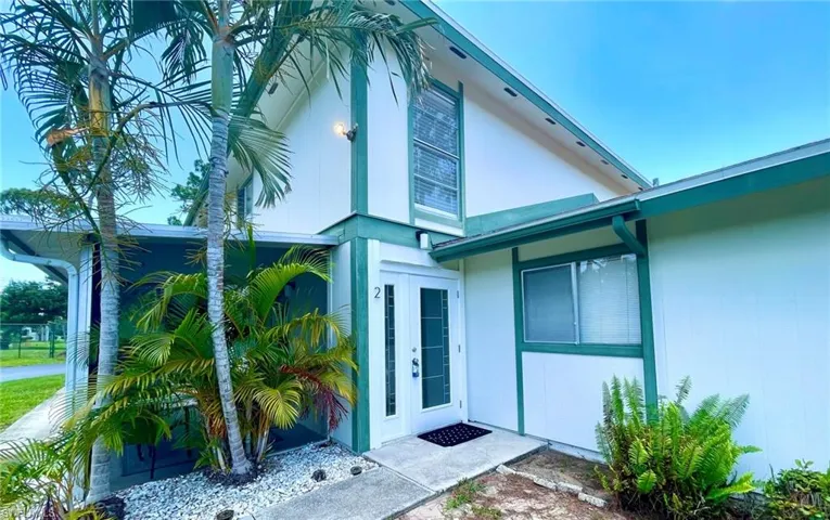 3361 New South Province Blvd 2, Fort Myers, Florida 33907