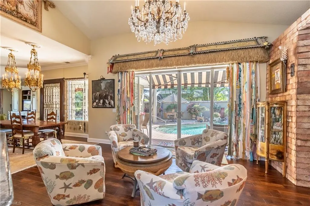 834 Coldstream CT, Naples, FL 34104,225023029