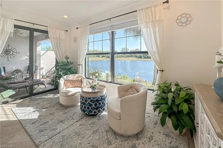 1458  Oceania S DR, Naples, FL 34113