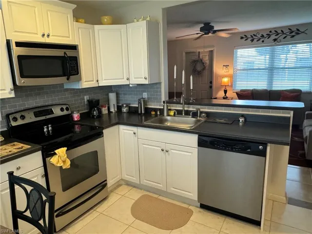 229 Schoolside DR, LEHIGH ACRES FL 33936