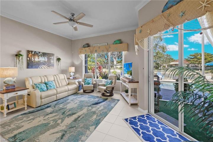 2nd Living area with entrance to lanai