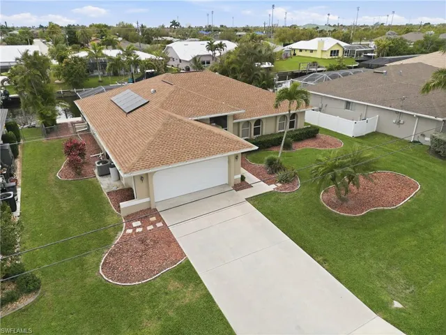 222 SW 39th  TER, Cape Coral, FL 33914