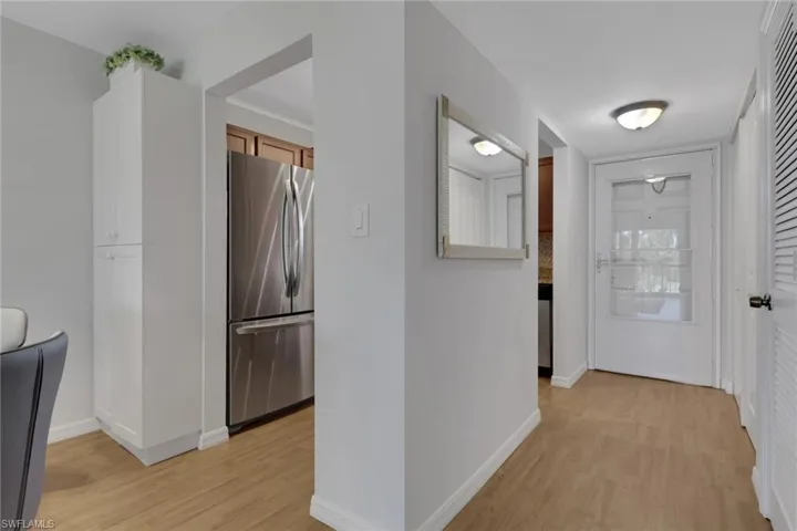 170 Turtle Lake Ct 309, Naples, Florida 34105