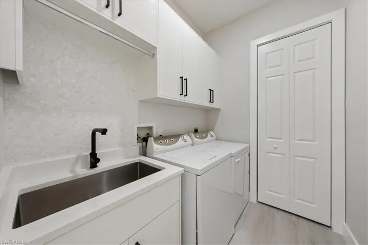 12800 Treeline Ct, North Fort Myers, Florida 33903