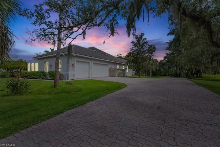 12800 Treeline Ct, North Fort Myers, Florida 33903