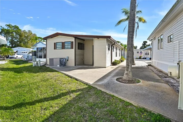 20124 Plum Tree Ln, Estero, Florida 33928