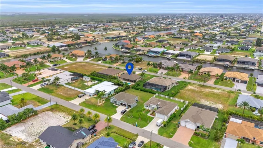 3702 Nw 2nd St, Cape Coral Fl 33993