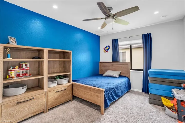 3702 Nw 2nd St, Cape Coral Fl 33993