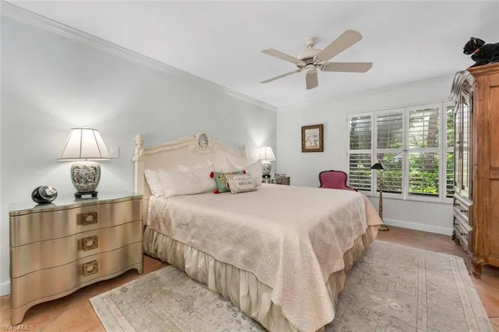 Master Bedroom/TVGarden View