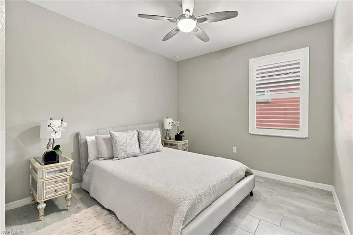 10081 Avalon Lake Cir, Fort Myers, Florida 33913