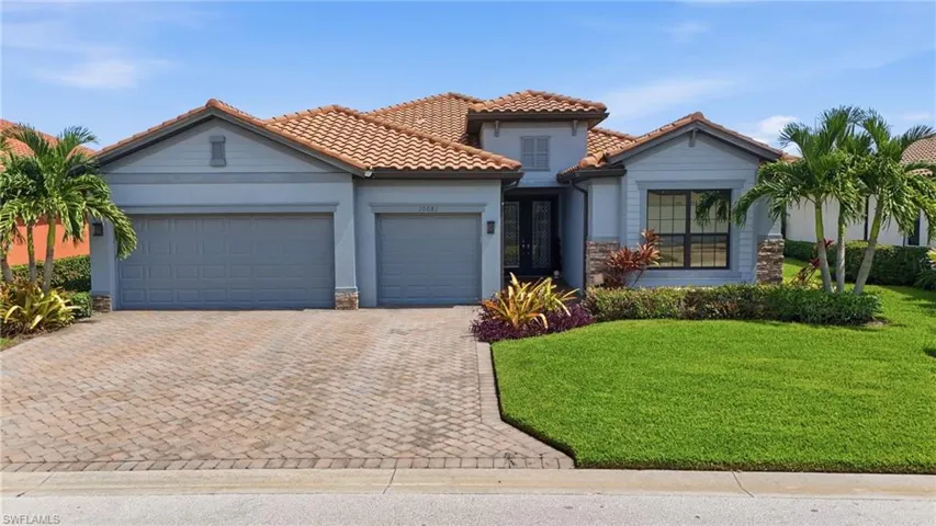 10081 Avalon Lake Cir, Fort Myers, Florida 33913