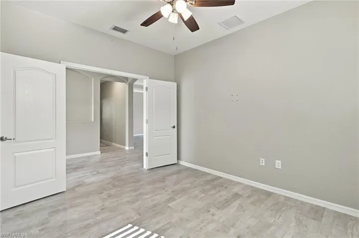 10081 Avalon Lake Cir, Fort Myers, Florida 33913