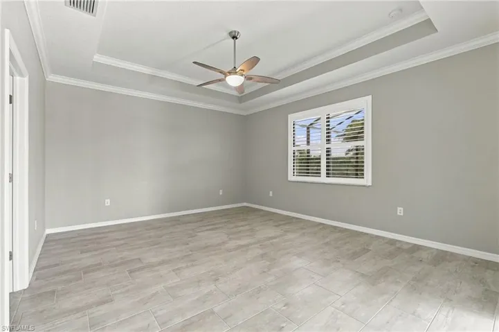10081 Avalon Lake Cir, Fort Myers, Florida 33913