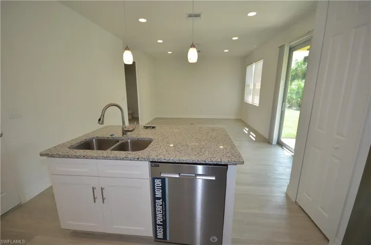 272  Pelton  CIR, Port Charlotte, FL 33954