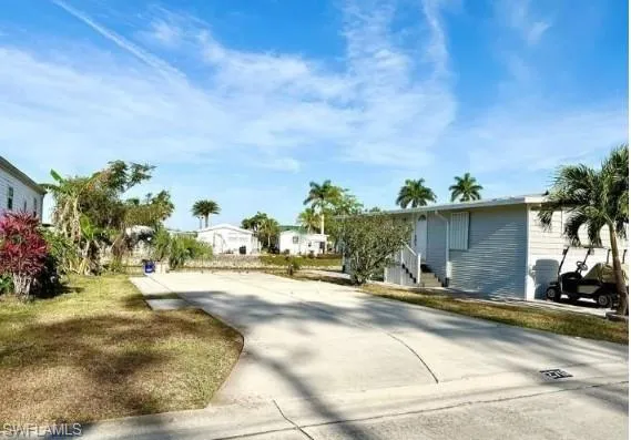 276 Bass Ln, Naples, Florida 34114