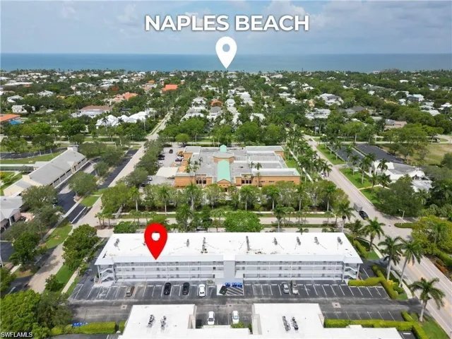 72 7th St S 310, Naples, Florida 34102