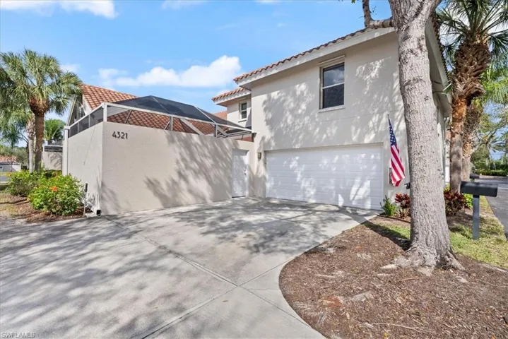 4321  Covey  CIR, Naples, FL 34109