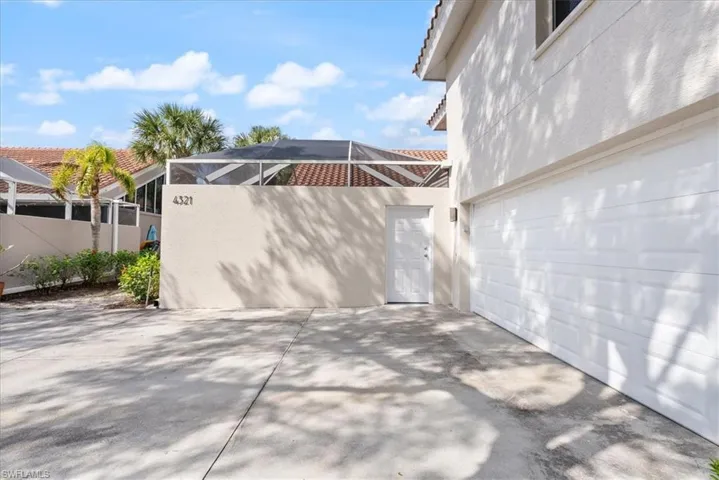 4321  Covey  CIR, Naples, FL 34109