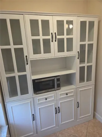 25488 Cockleshell Dr 706, Bonita Springs, Florida 34135