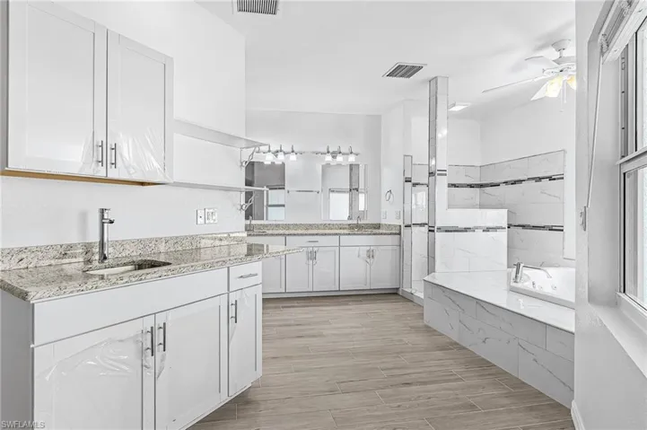 3100 Stringfellow Rd 3, St. James City, Florida 33956