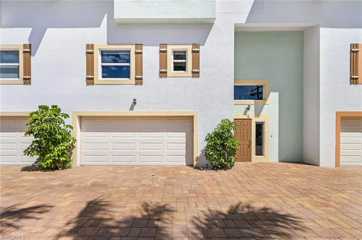 3100 Stringfellow Rd 3, St. James City, Florida 33956