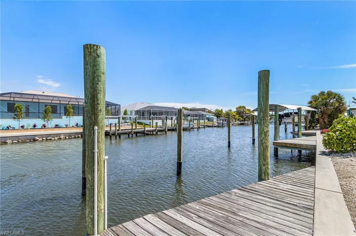 3100 Stringfellow Rd 3, St. James City, Florida 33956