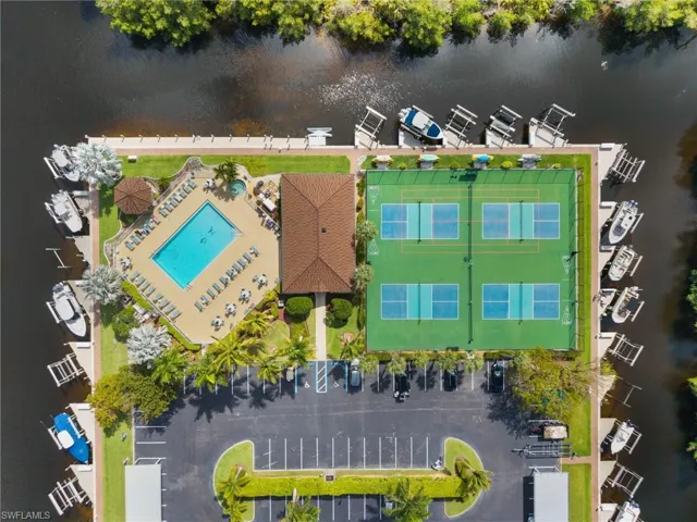 1781 Four Mile Cove Pkwy 111, Cape Coral, Florida 33990