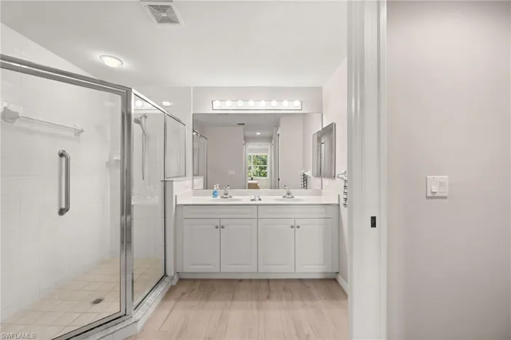 1781 Four Mile Cove Pkwy 111, Cape Coral, Florida 33990