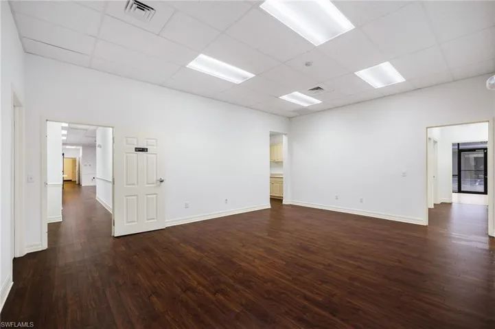 8991  Daniels Center  DR, Fort Myers, FL 33912