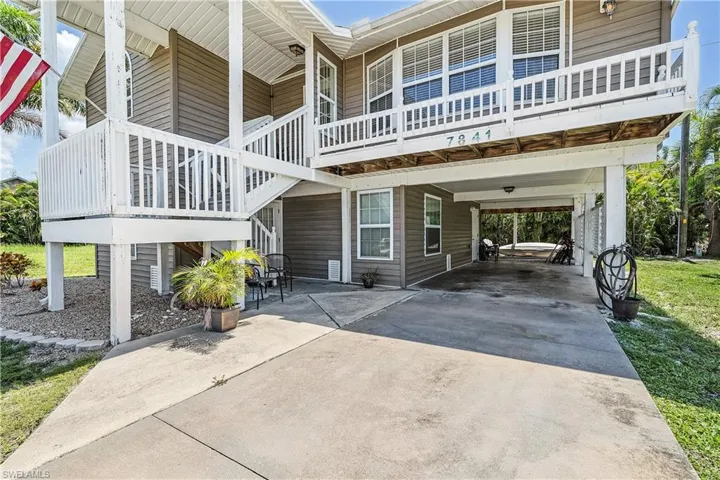 7841 Breakwater Ct, Bokeelia, Florida 33922