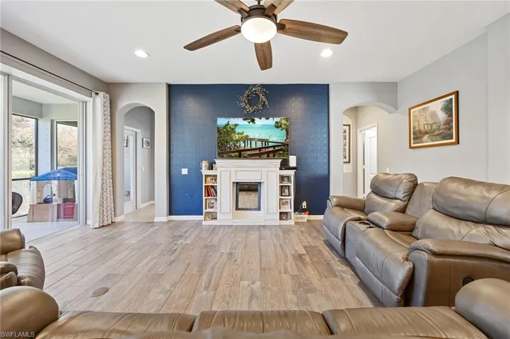 3280 Hampton Blvd, Alva, Florida 33920
