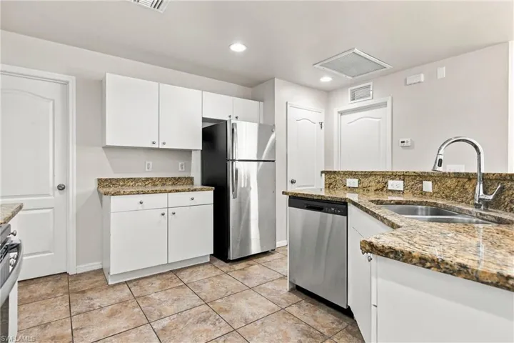 2509 41st St Sw, Lehigh Acres, Florida 33976